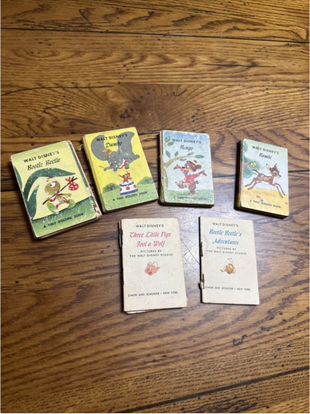 Walt Disney a lot of 6 A Tiny Golden Book 50'S 3 Damaged